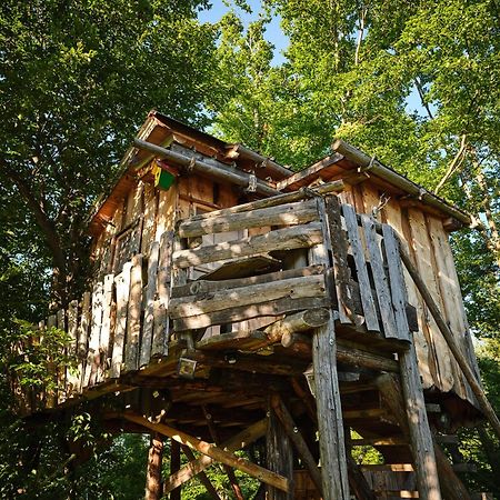 Treehouse Toplak Ruse Extérieur photo