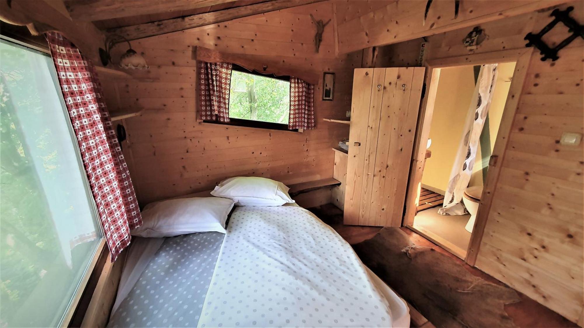 Treehouse Toplak Ruse Extérieur photo