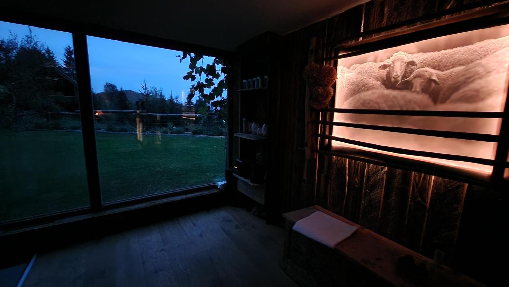 Treehouse Toplak Ruse Extérieur photo